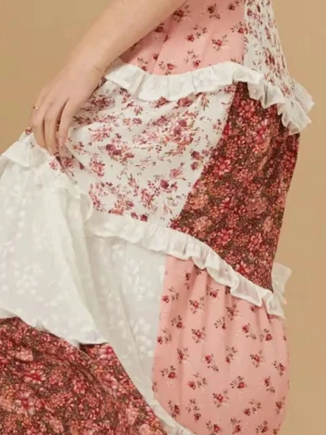 Lace Patchwork Criss Cross Backless Tiered Maxi Dress